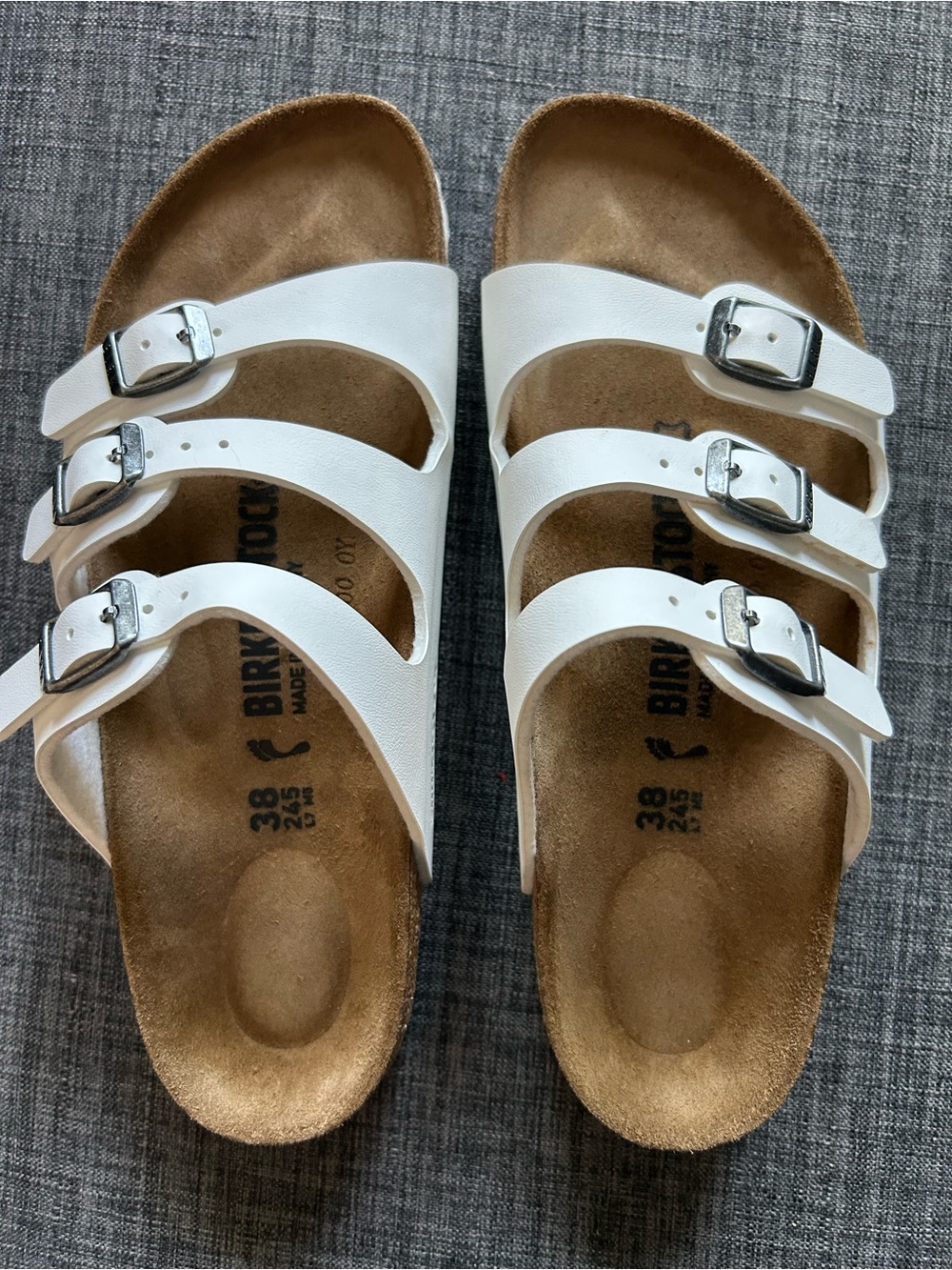 Birkenstock White Florida Birko-Flor Sandals, Like New condition, Size 7-7.5